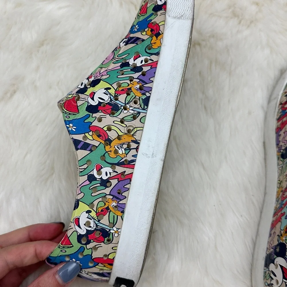 Native X‎ Disney water shoes